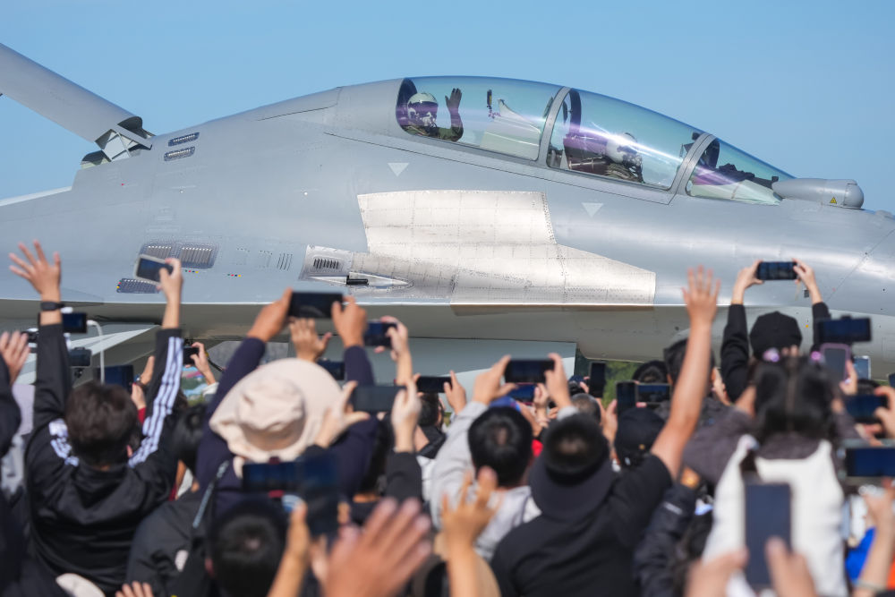 2025111135250b78b0a44875a91355d7ad21a107_2025111195acfe44b5bd4228825d950a7fe36a87.png 2025111135250b78b0a44875a91355d7ad21a107_2025111195acfe44b5bd4228825d950a7fe36a87.png