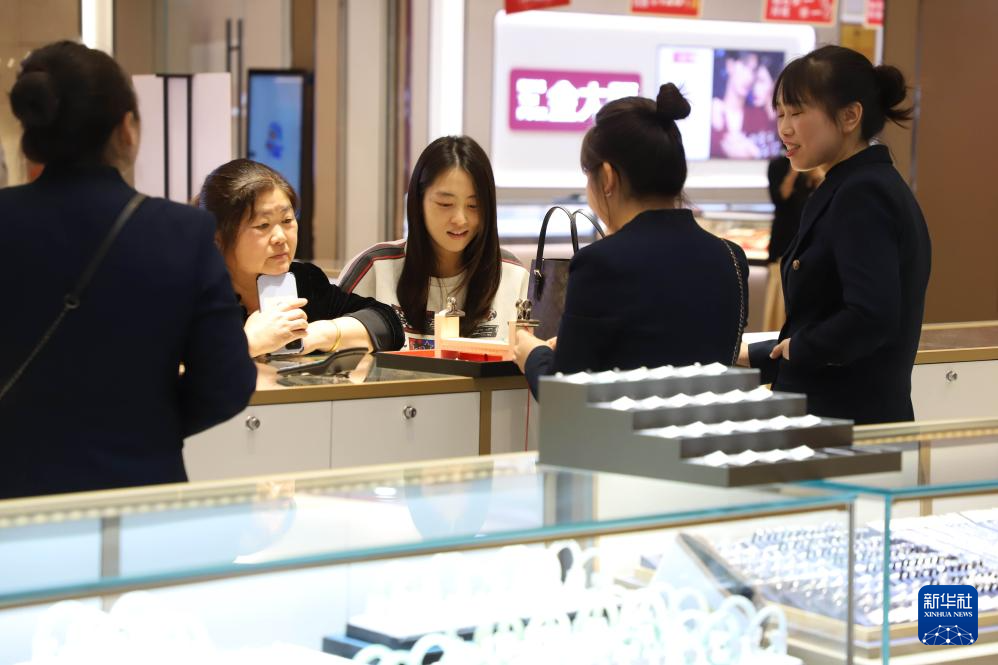 5SG1AUXBKsMneMkU.jpeg 5SG1AUXBKsMneMkU.jpeg