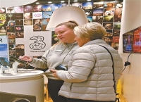 中国电子产品受到欧洲消费者喜爱  “耕耘市场，最重要的是下慢功夫”（经济聚焦·中国品牌圈粉海外）