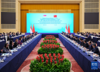 丁薛祥会见新加坡副总理颜金勇并共同主持中新双边合作机制会议