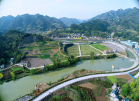 为了一江碧水——湖北法院系统的“绿色守护”