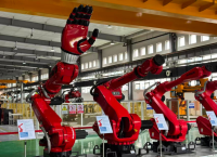 数字浪潮革新传统车间 老工业基地走出新发展路径