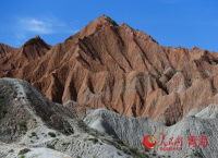 贵德丹霞灿若霞