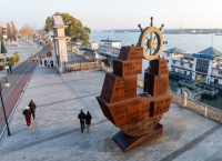 湖北荆州：旧码头变身城市新地标