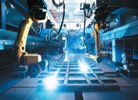 “中国智造”让“科幻场景”加速落地（国际论道）