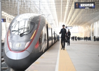 西延高铁开通运营